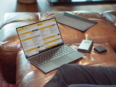 Laptop mit Webkatalog